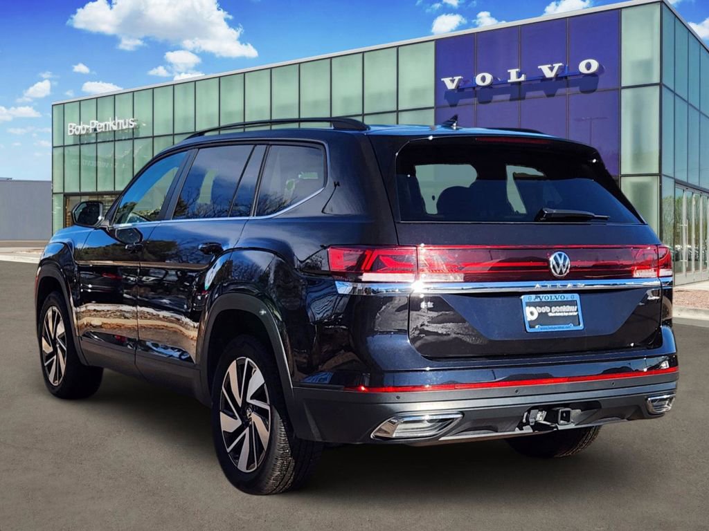 Used 2025 Volkswagen Atlas SE image 26