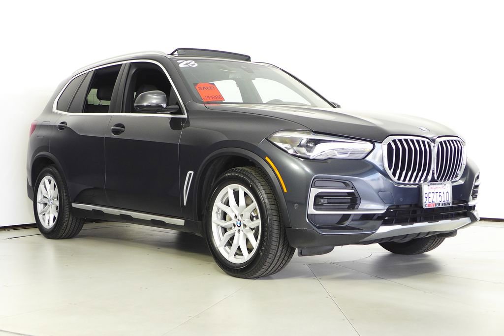 Used 2023 BMW X5 xDrive40i w/ Parking Assistance Package image 4