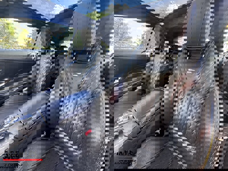 Used 2015 Mercedes-Benz S 63 AMG 4MATIC Coupe image 21