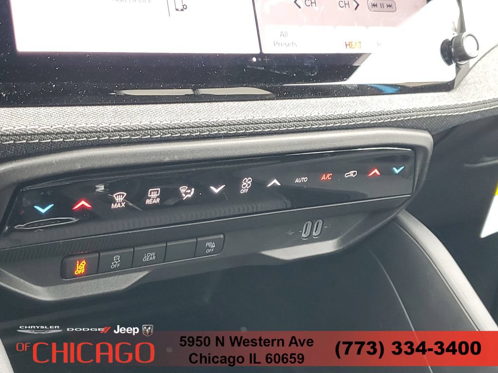 New 2026 Jeep Cherokee Laredo AWD/4WD image 29