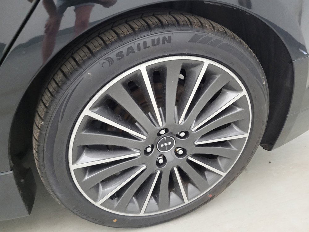 Used 2016 Lincoln MKZ Black Label w/ Technology Package AWD/4WD image 31