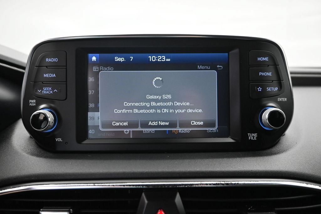 Used 2019 Hyundai Santa Fe SEL FWD image 17