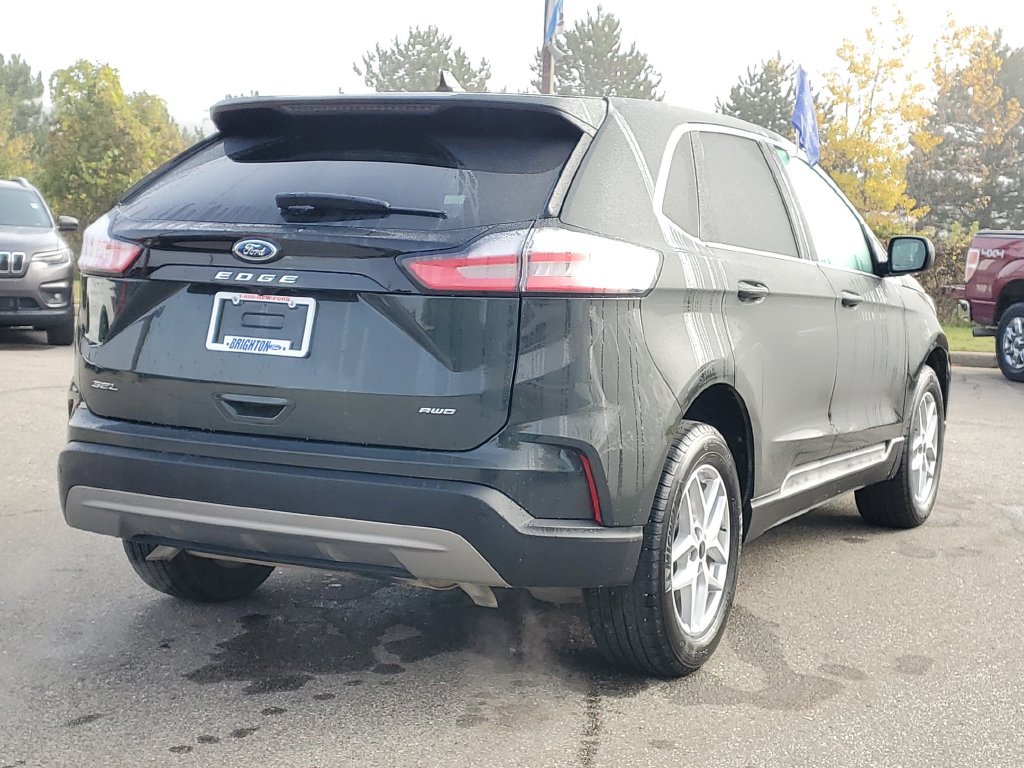 Certified 2024 Ford Edge SEL w/ Convenience Package AWD/4WD image 4