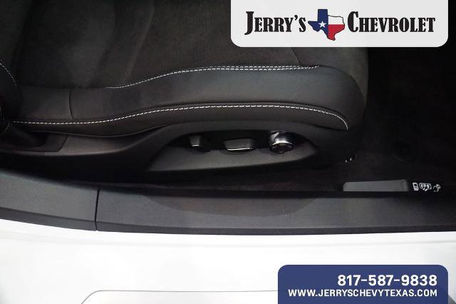 New 2025 Chevrolet Corvette E-Ray w/ Stealth Interior Trim Package AWD/4WD image 21