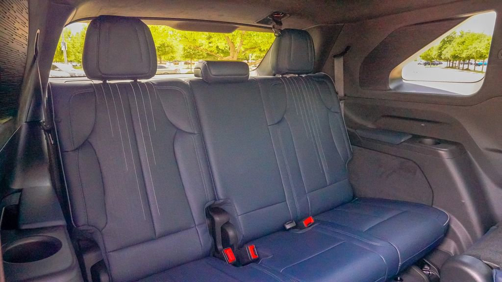 New 2025 Cadillac Escalade IQ Luxury 2 image 19