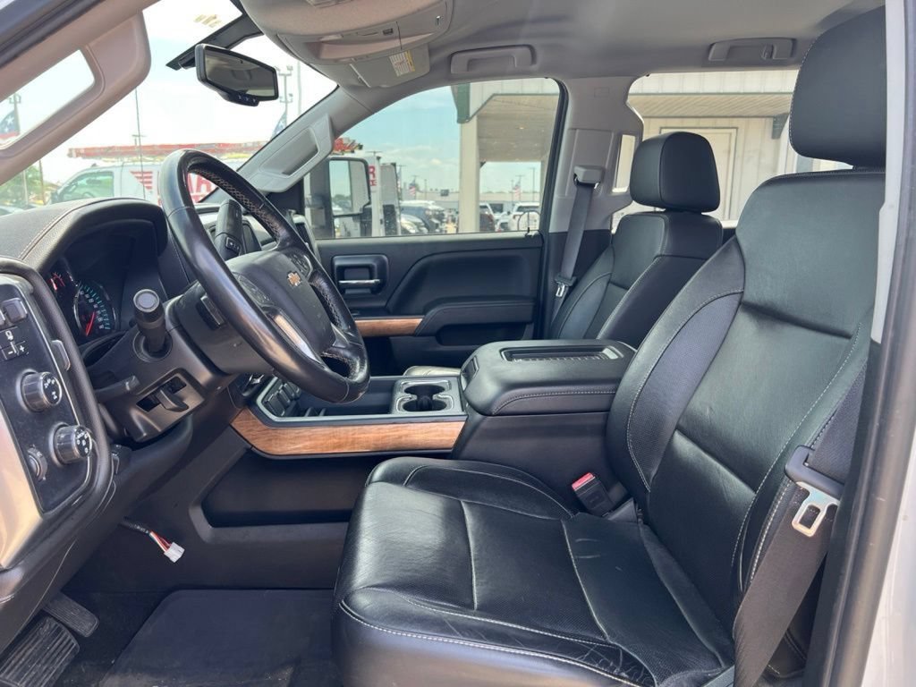 Used 2018 Chevrolet Silverado 2500 LTZ w/ Custom Sport Edition AWD/4WD image 20