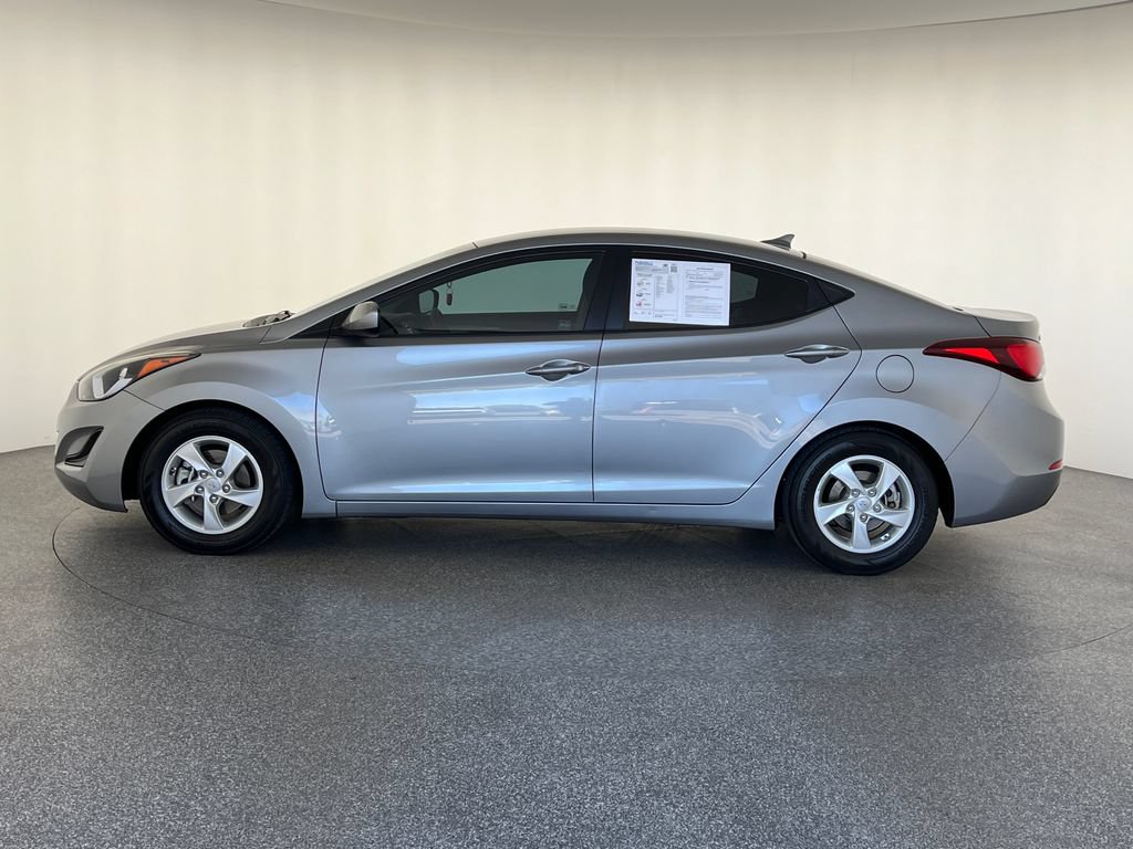 Used 2015 Hyundai Elantra SE FWD image 7