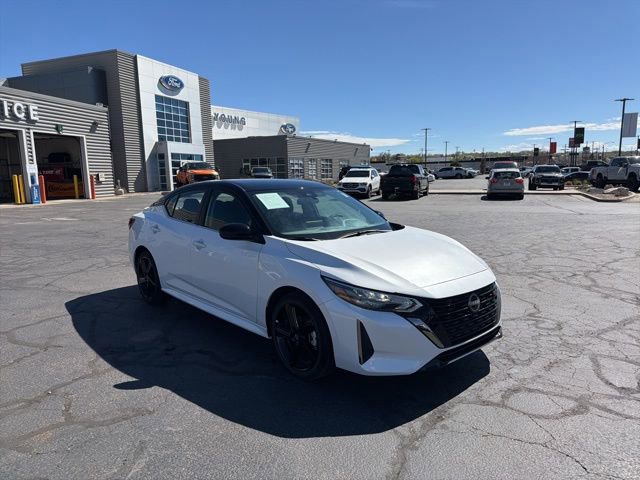 Used 2024 Nissan Sentra SR image 1