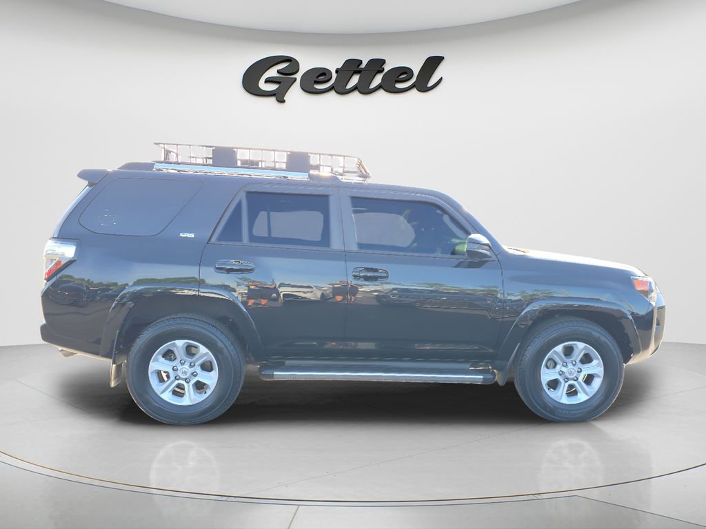 Used 2023 Toyota 4Runner SR5 image 3
