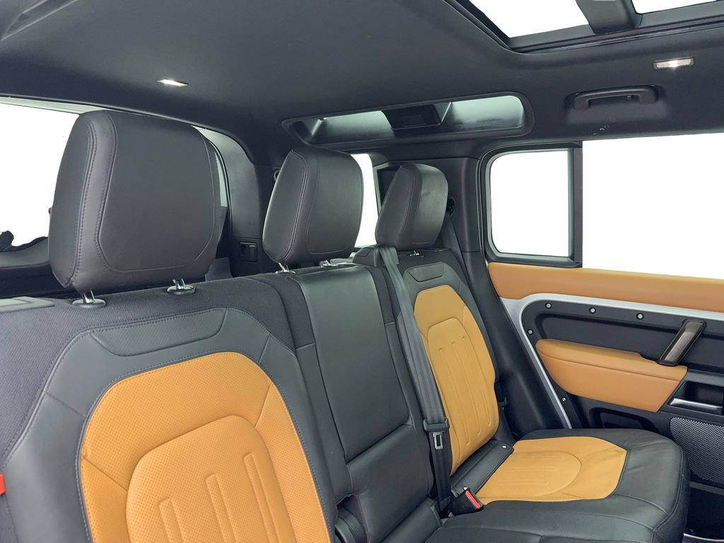Used 2024 Land Rover Defender 110 X image 48