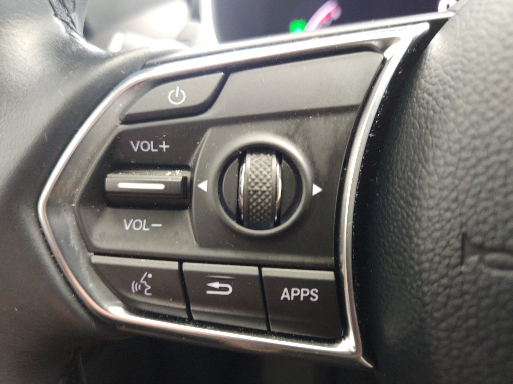 Used 2022 Acura MDX FWD w/ Technology Package image 13