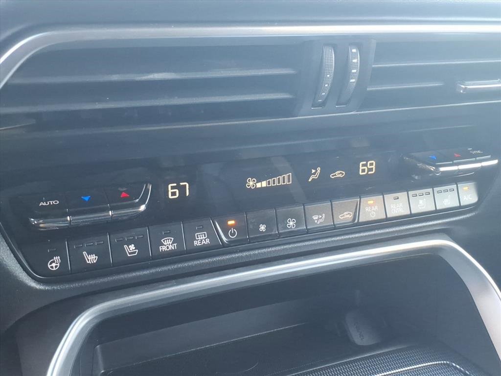 Used 2024 MAZDA CX-90 Plug-In Hybrid w/ Premium Plus image 12