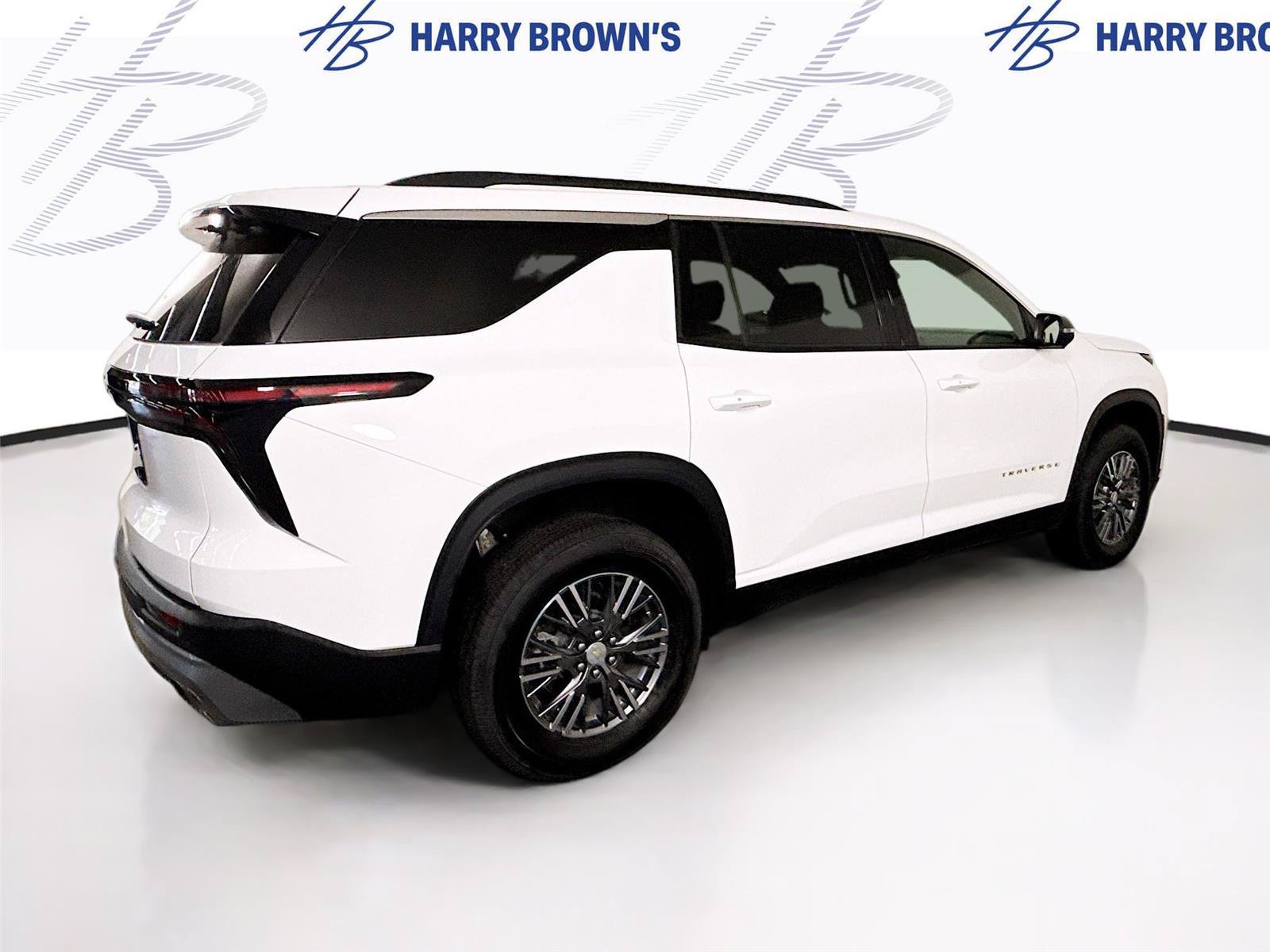 Used 2026 Chevrolet Traverse LT w/ Driver Confidence Package AWD/4WD image 33