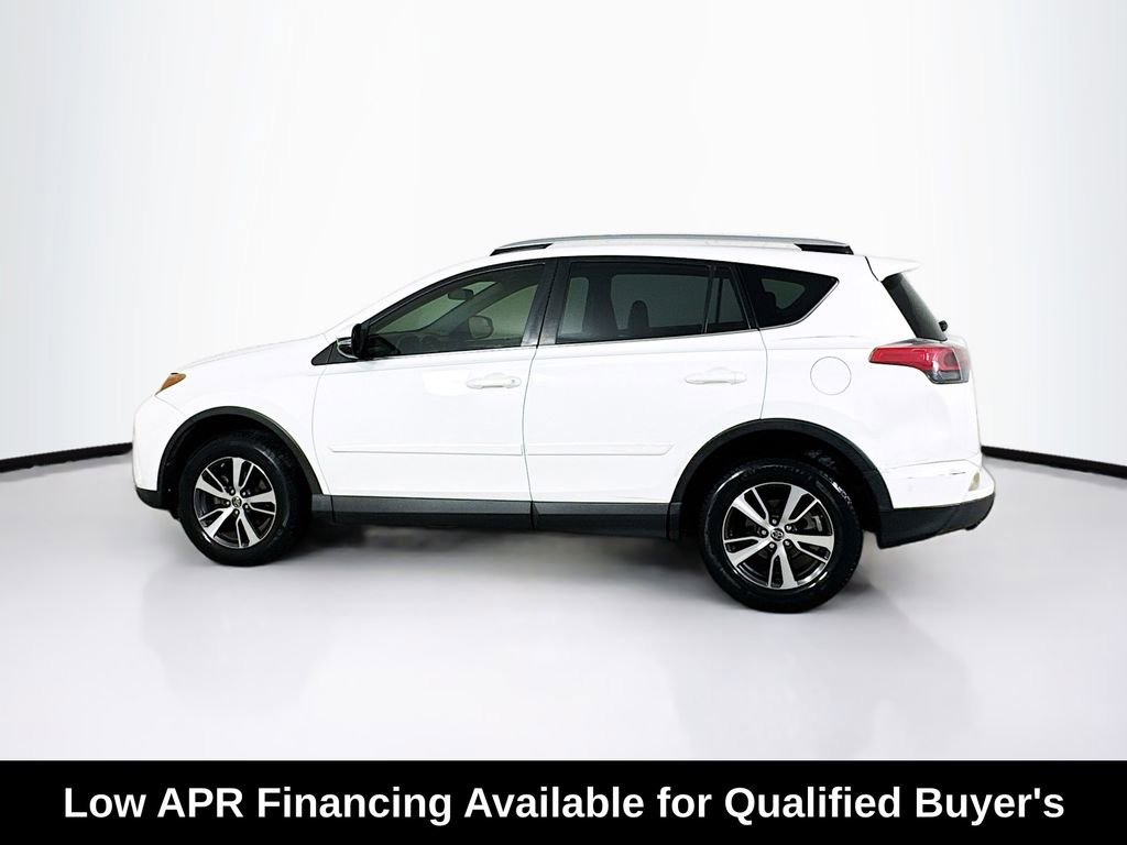 Used 2016 Toyota RAV4 XLE FWD image 3