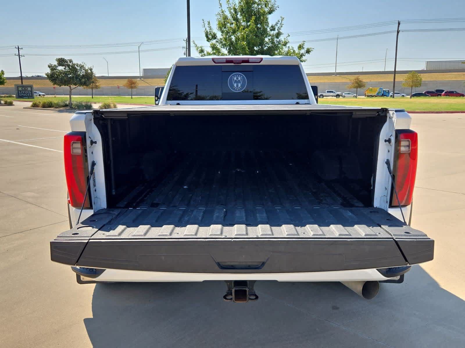 Used 2024 GMC Sierra 3500 Denali Ultimate AWD/4WD image 35