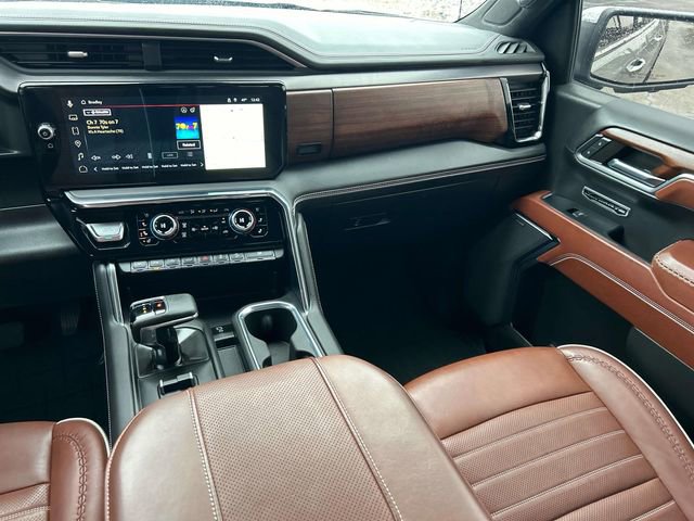 Used 2024 GMC Sierra 1500 Denali Ultimate image 3