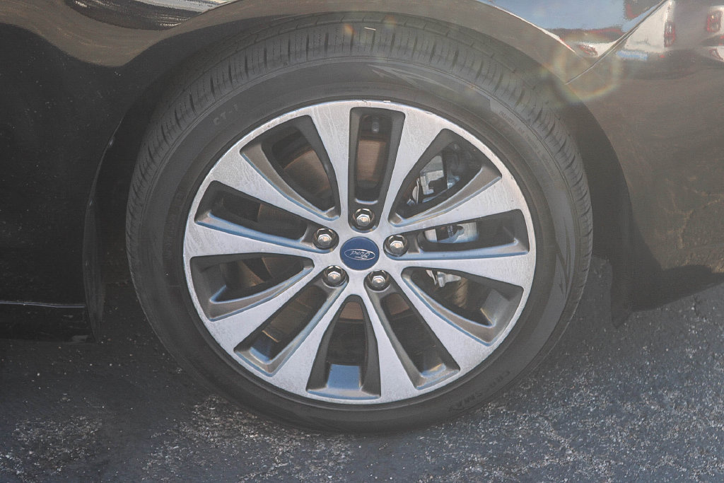 Certified 2020 Ford Fusion SE AWD/4WD image 10