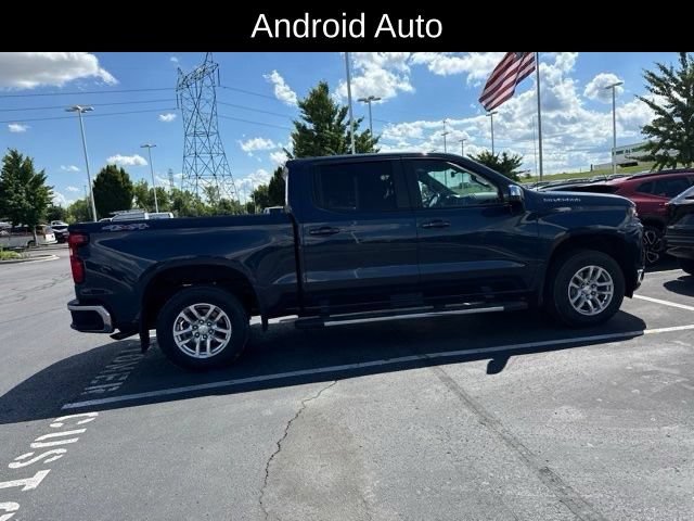 Used 2021 Chevrolet Silverado 1500 LT w/ Convenience Package II AWD/4WD image 4