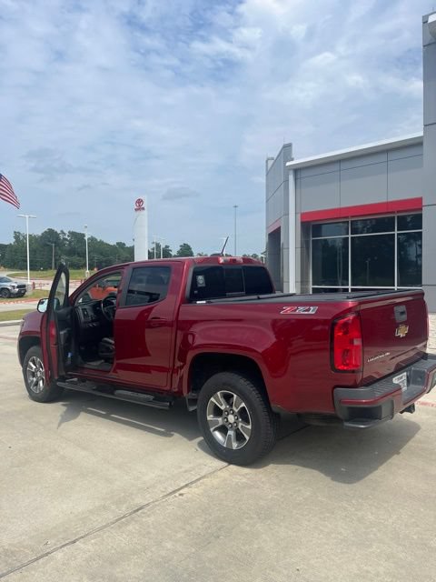 Used 2018 Chevrolet Colorado Z71 AWD/4WD image 4