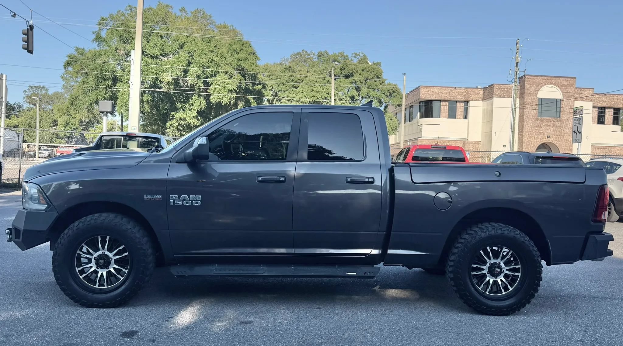 Used 2014 RAM 1500 Sport w/ Convenience Group AWD/4WD image 4