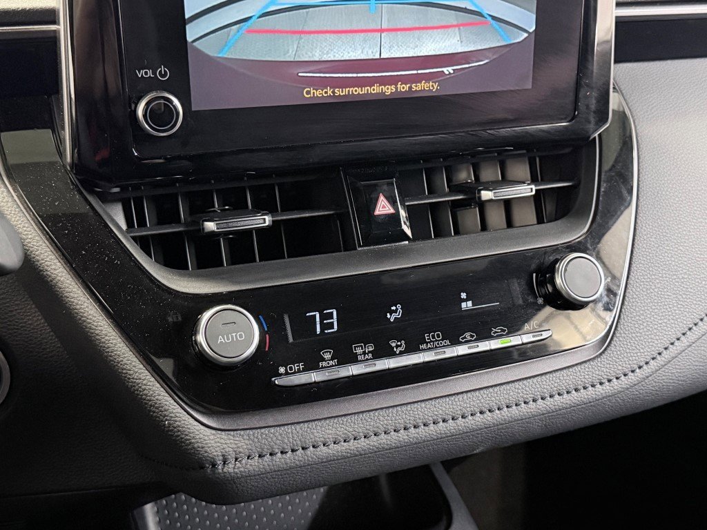 Used 2023 Toyota Corolla Core image 31