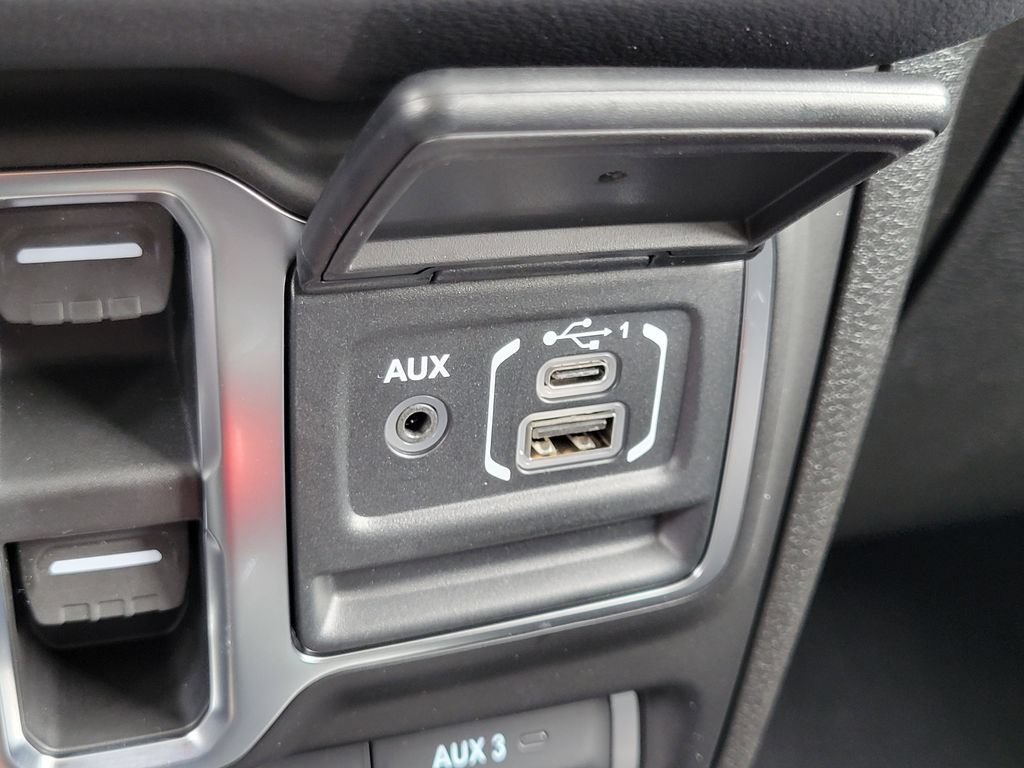 New 2026 Jeep Gladiator Rubicon AWD/4WD image 14