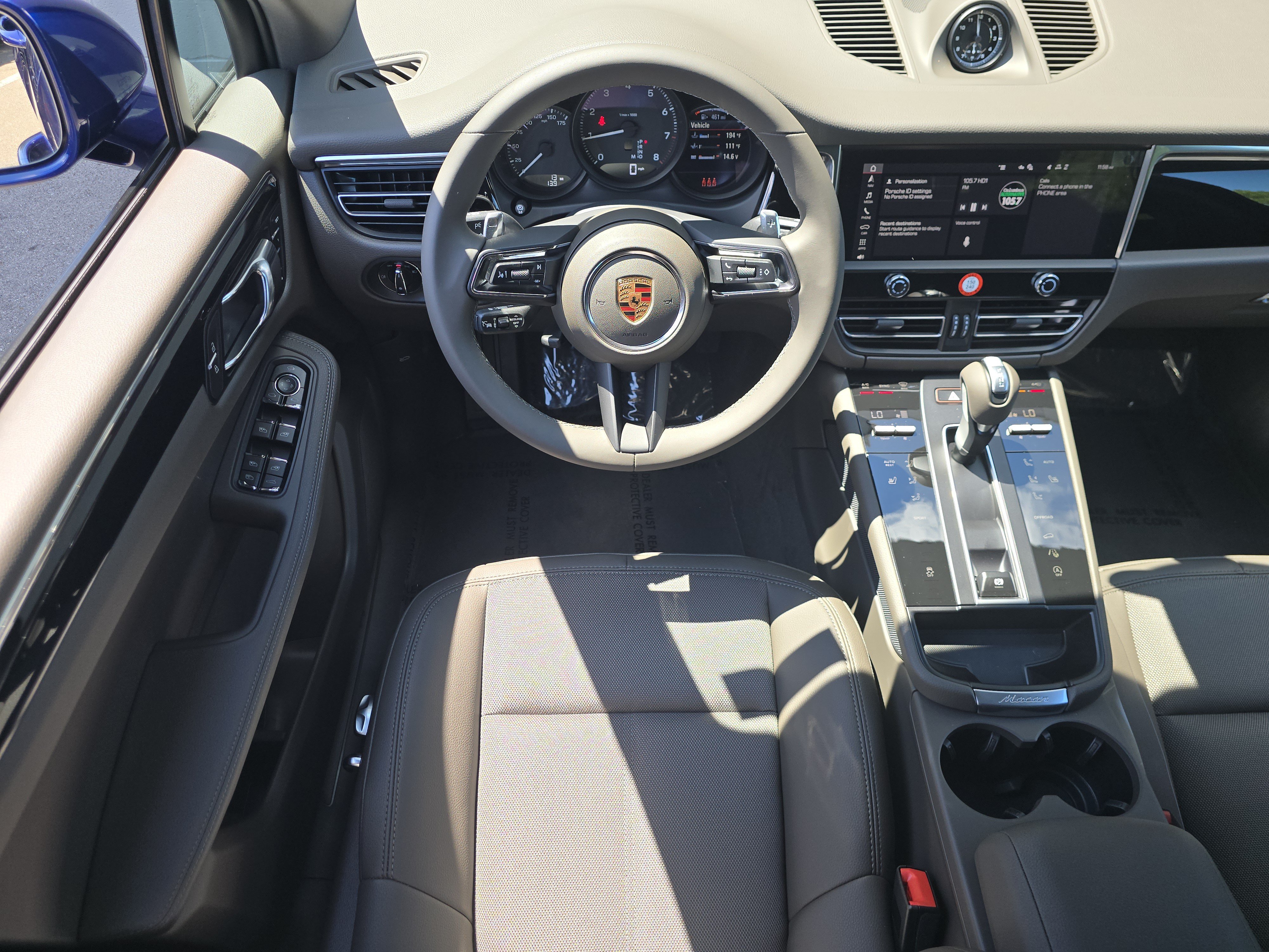 New 2026 Porsche Macan AWD/4WD image 22
