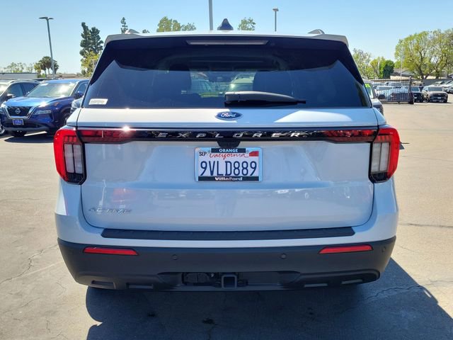 Used 2025 Ford Explorer Active RWD image 23