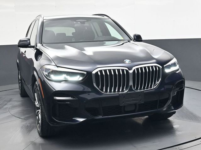 Used 2023 BMW X5 xDrive40i w/ M Sport Package image 11