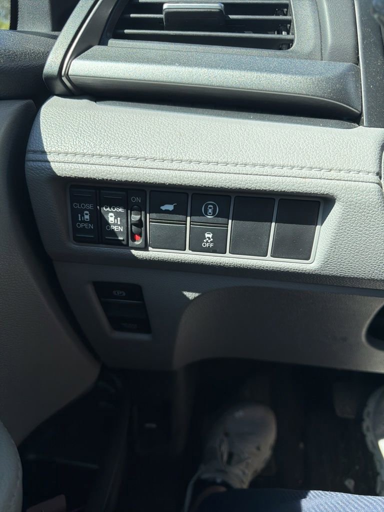 Used 2022 Honda Odyssey EX-L image 35