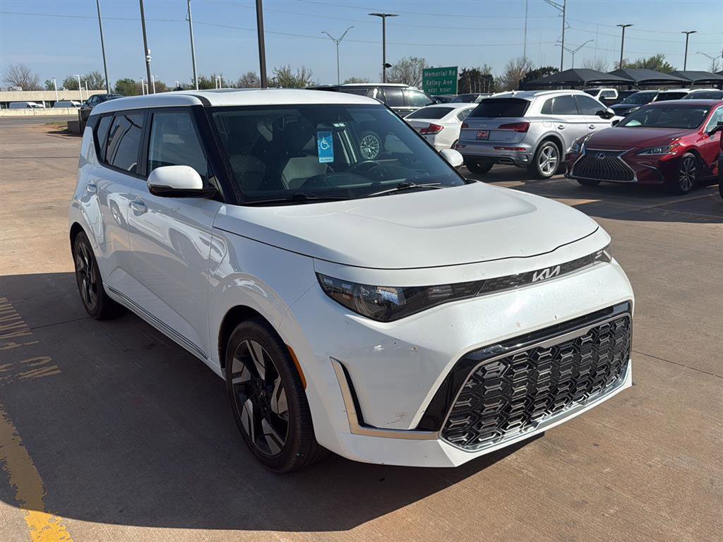 Used 2024 Kia Soul GT-Line image 1