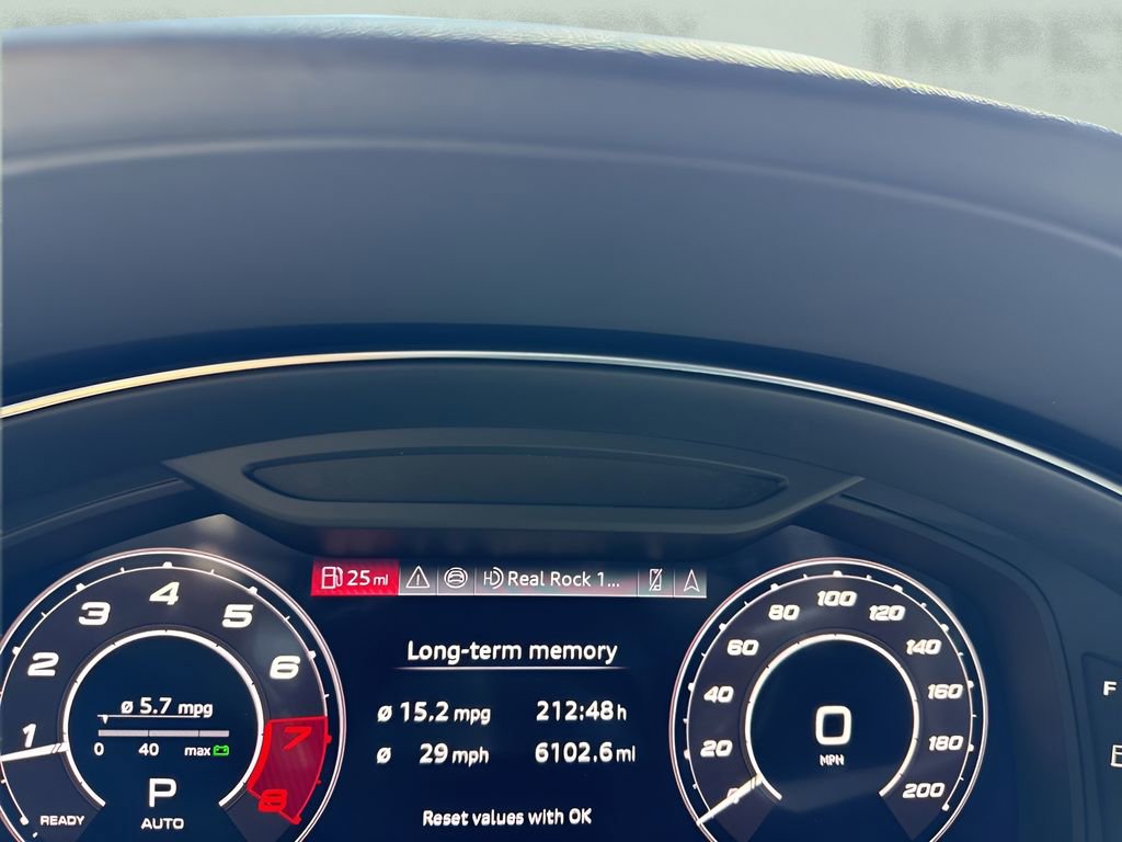 Used 2024 Audi RS 6 performance image 28