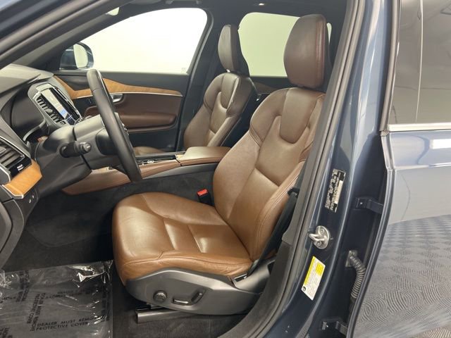 Used 2023 Volvo XC90 T8 Plus w/ Protection Package AWD/4WD image 18
