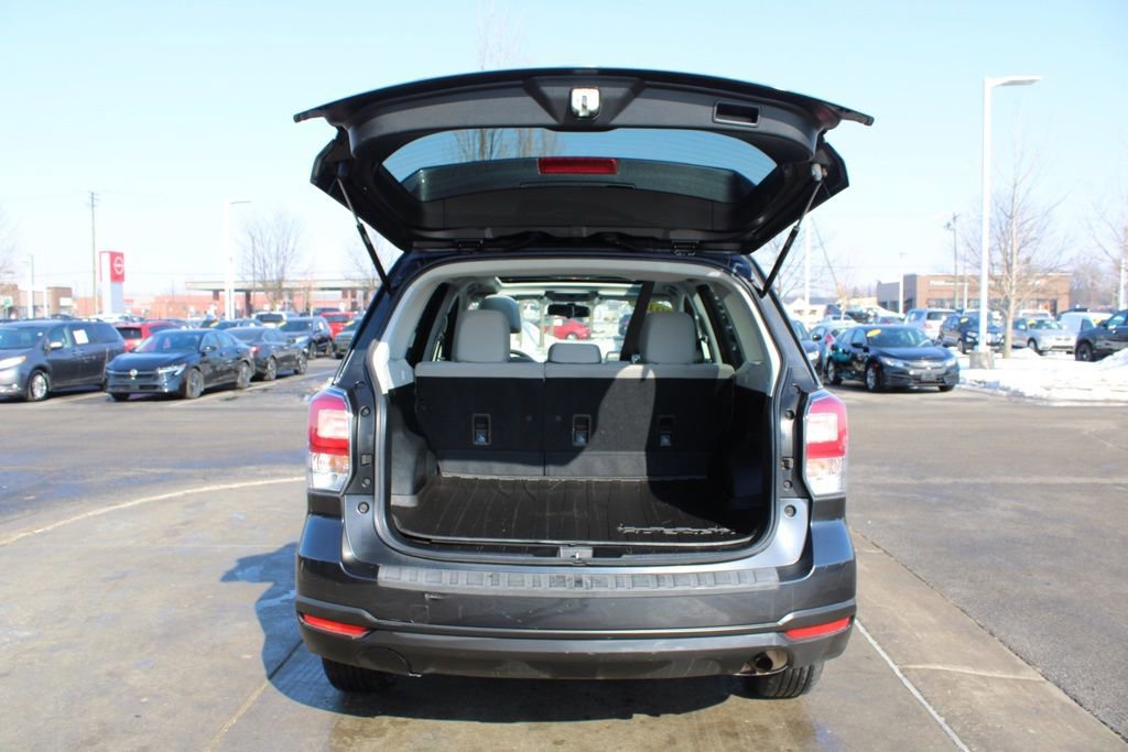 Used 2018 Subaru Forester 2.5i Premium w/ All-Weather Package image 10