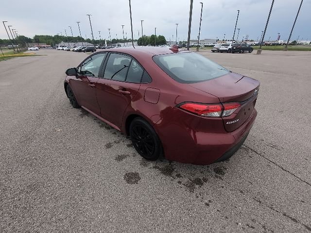 Used 2025 Toyota Corolla LE w/ Convenience Package FWD image 8