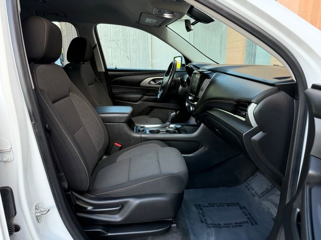 Used 2019 Chevrolet Traverse LT FWD image 26