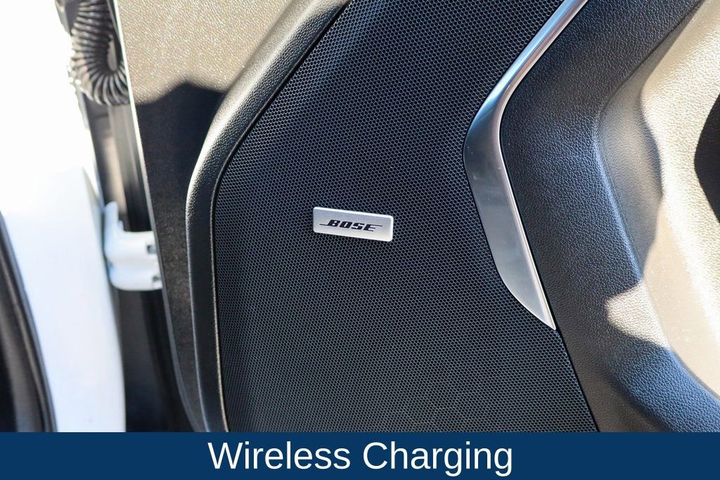 Used 2023 Chevrolet Suburban Premier image 41