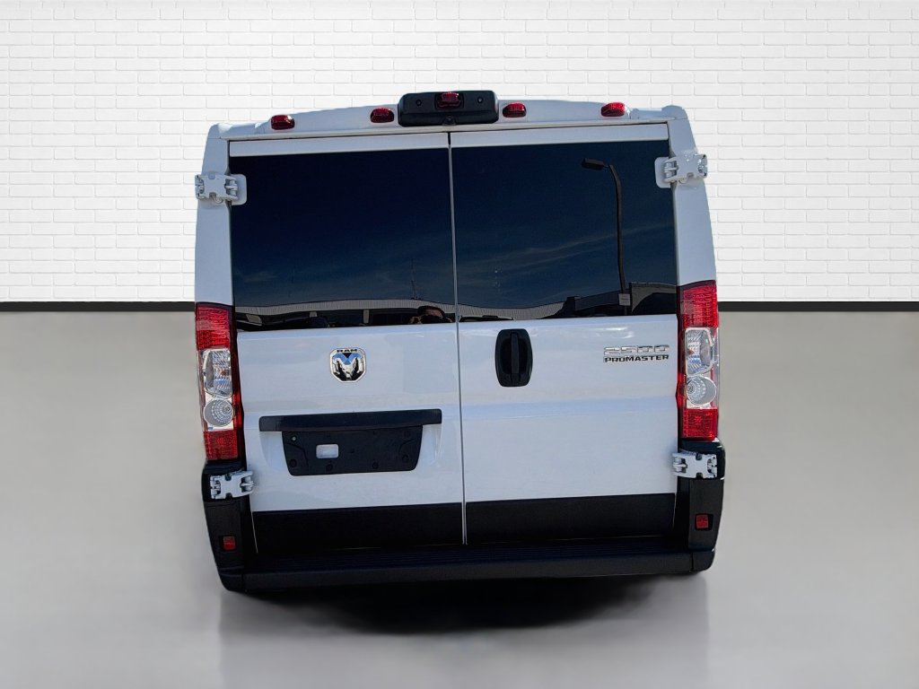 Used 2025 RAM ProMaster 2500 w/ U-Haul Equipment Group FWD image 8