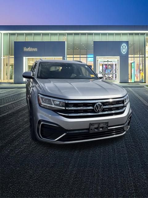 Used 2021 Volkswagen Atlas Cross Sport SEL R-Line AWD/4WD image 9