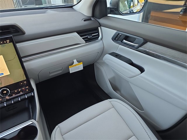 New 2026 GMC Terrain Denali w/ LPO, Floor Liner Package image 14