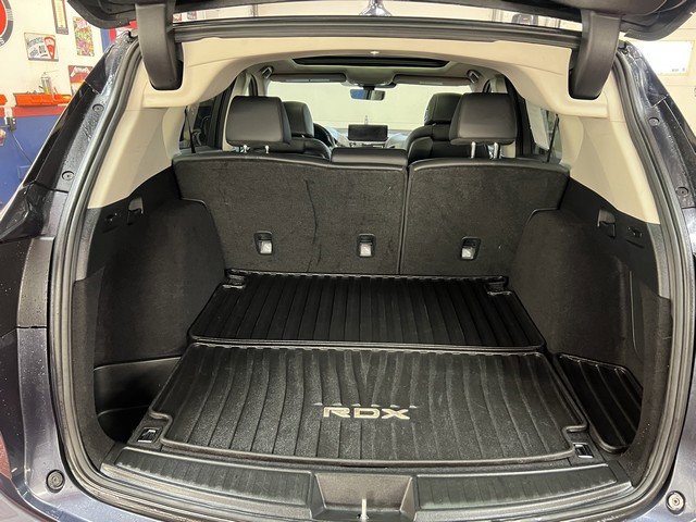 Used 2019 Acura RDX SH-AWD image 9