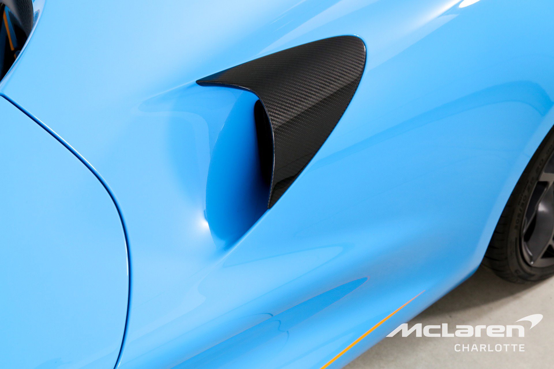 Used 2021 McLaren Elva image 30