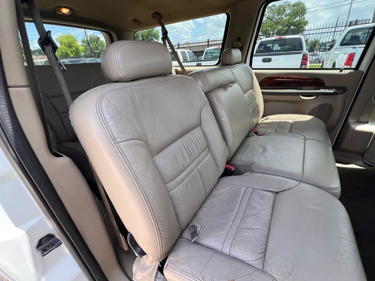 Used 2001 Ford Excursion Limited RWD image 28
