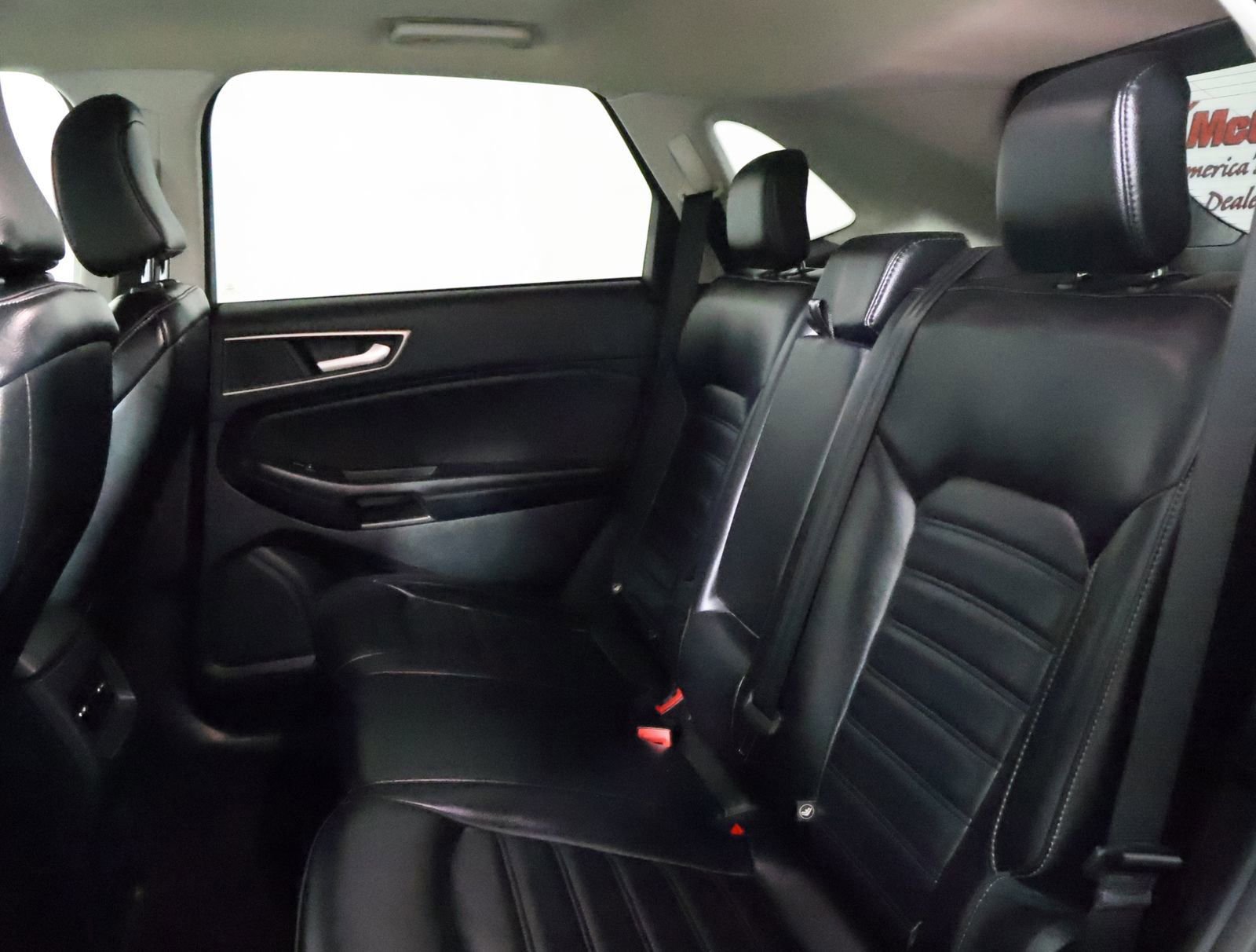 Used 2023 Ford Edge SEL image 43