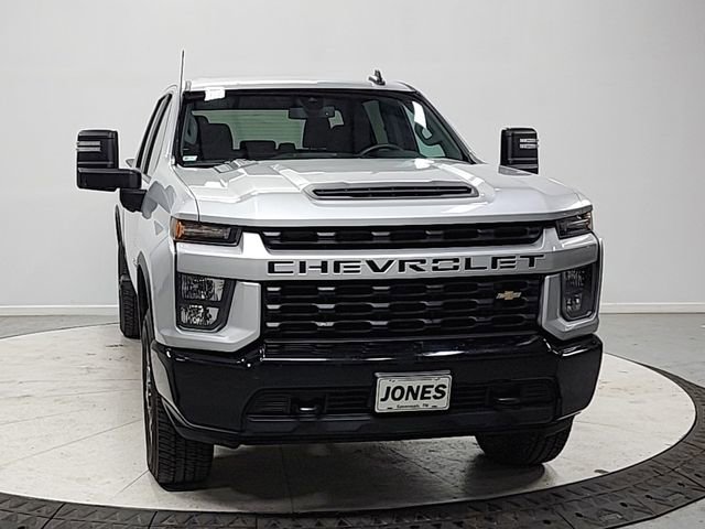 Used 2023 Chevrolet Silverado 2500 Custom w/ Custom Convenience Package image 2