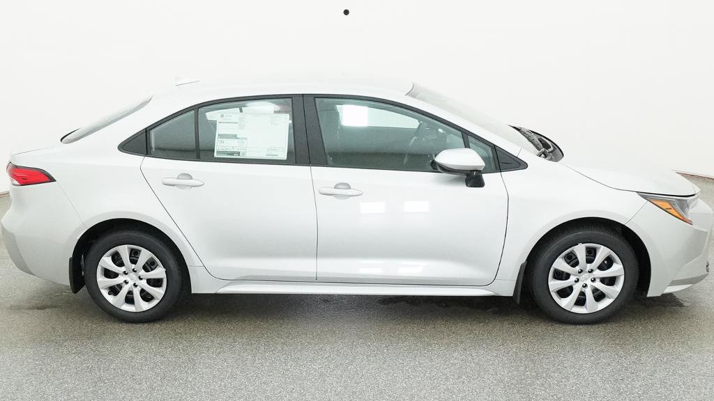 New 2027 Toyota Corolla LE FWD image 14