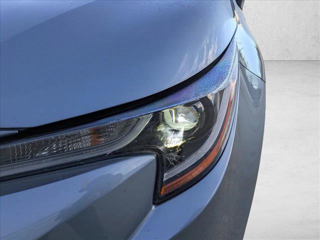 Used 2021 Toyota Corolla LE image 9
