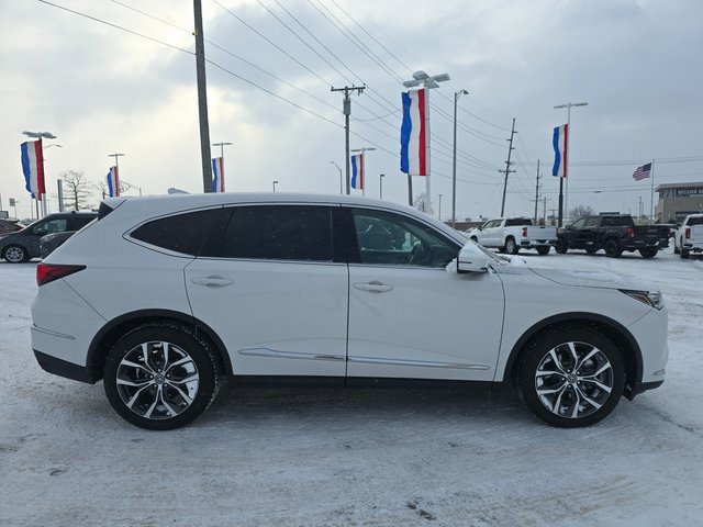 Used 2024 Acura MDX SH-AWD w/ Technology Package image 4