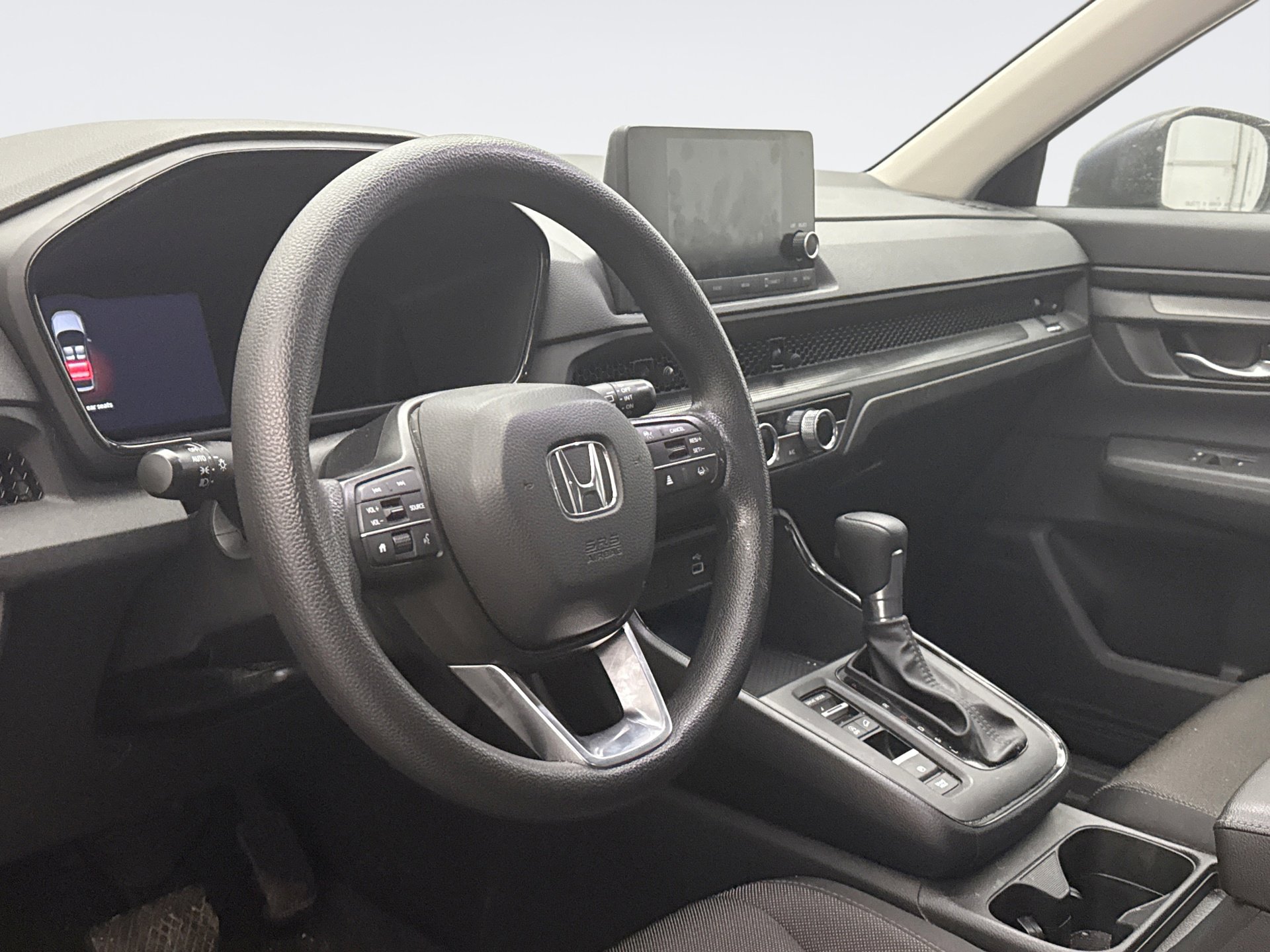 Used 2023 Honda CR-V LX image 7