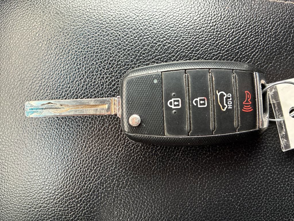 Used 2017 Kia Sportage LX image 23